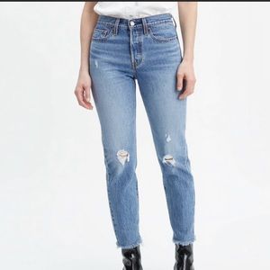 Levi’s wedgie jeans!